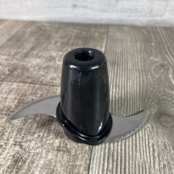 Hamilton Beach Food Processor - 10-Cup 70730G Replacement Blade - Picture 2 of 3